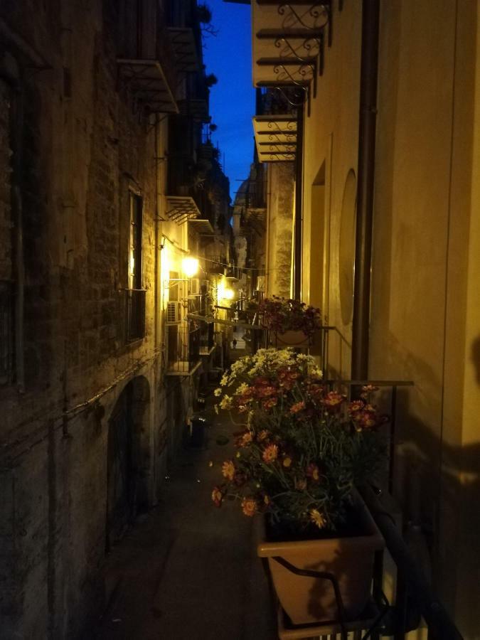 فيلا Casa Nel Vicolo باليرمو المظهر الخارجي الصورة